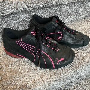 Puma Sneakers (Women’s 8)